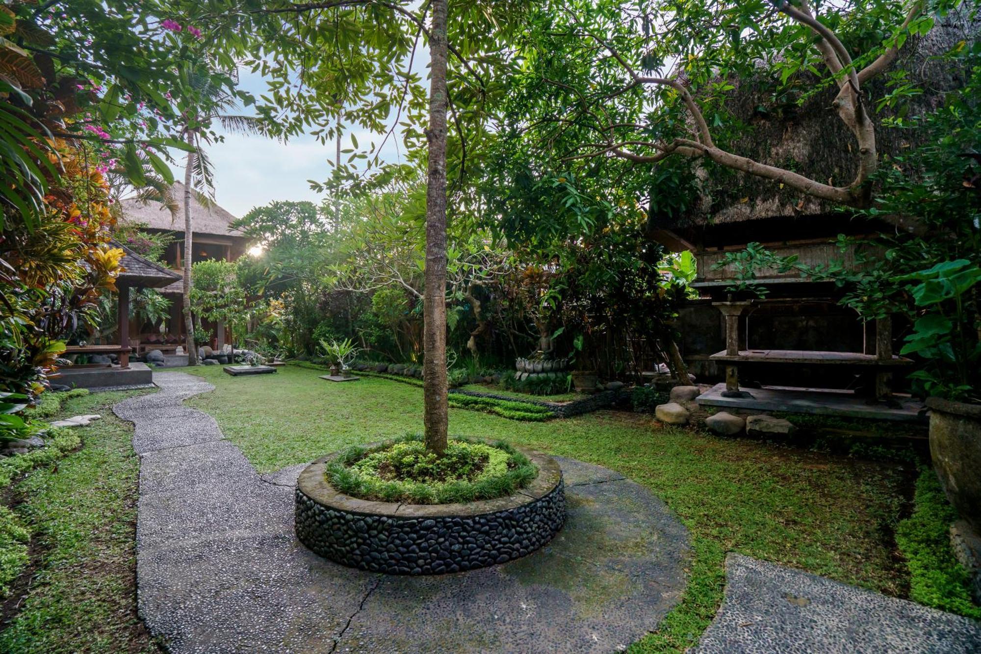 Villa Sujati Ubud  Bagian luar foto